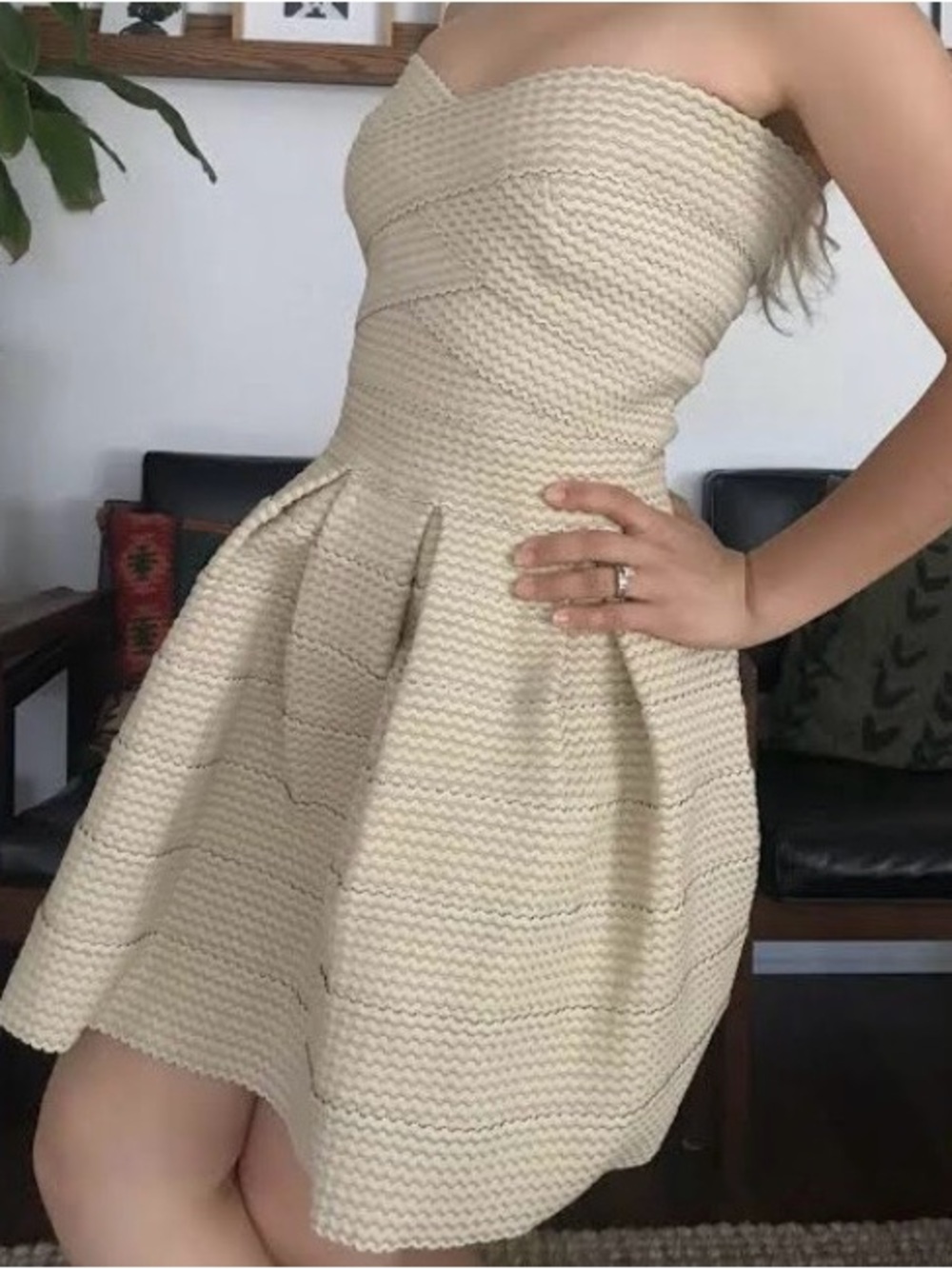 Gracia Textured Pleated Bandage Strapless Mini Dress